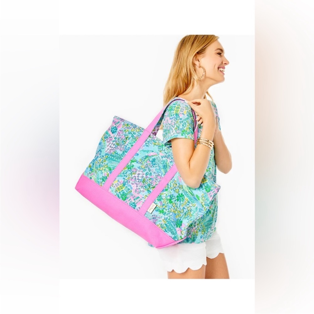 Lilly Pulitzer Surf Blue Lilly Loves South Carolina tote multi colors - Picture 2 of 3